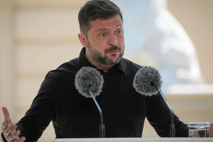 Zelensky announces the bombing of a Russian export terminal and oil facilities, and warns of the deepening military alliance between Moscow and Tehran