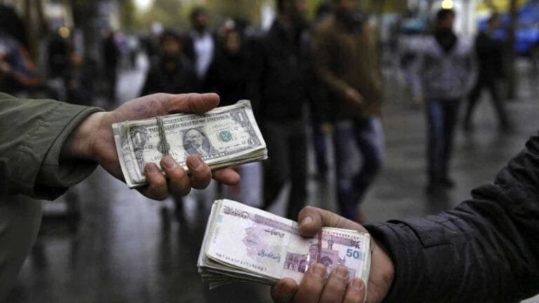 الدولار يكسر حاجز 192 ألف تومان: العملية الإيرانية تسجل مستوى قياسياً جديدا