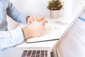 طلب مرتفع على الحلول والأنظمة.. الإمارات بيئة تشغيل مستقرة ومثالية للعمل عن بعد