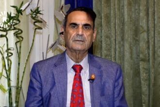قاضٍ عراقي سابق يكشف: الأموال المنهوبة بعد سقوط النظام تجاوزت تريليوني دولار