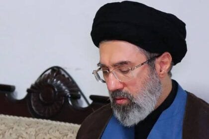 تفاصيل جديدة حول الوضع الصحي للمرشد الإيراني مجتبى خامنئي وغيابه العلني