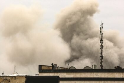 إيران: دوي انفجارات يهز شرق طهران