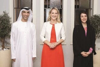 يدعم الأهداف المشتركة.. الإمارات وأيرلندا تبحثان تعزيز التعاون بمجالات التجارة والاستثمار
