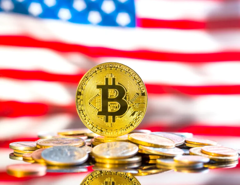 US Bitcoin funds' momentum waned as bets on tighter monetary policy intensified