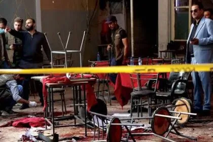 New toll from Damascus cafe bombing: 10 dead and 21 injured as investigations continue