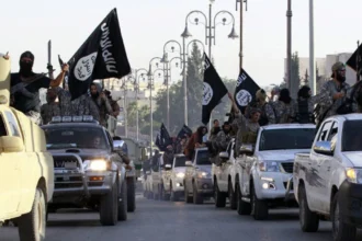 العراق يضيق الخناق على الإرهاب.. عقوبات تستهدف ممولي داعش وكيانات مرتبطة بحزب الله