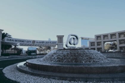With a growth of 9%.. 805 million dirhams in Tecom's midterm profits