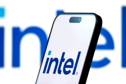 Trump administration support boosts Intel's recovery through partnerships with major technology companies