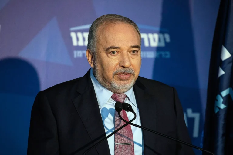 Lieberman attacks Netanyahu's government: Israel faces imminent ammunition shortage