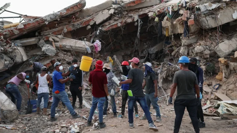 Venezuela's disaster worsens: More than 3,500 dead and thousands displaced after two devastating earthquakes