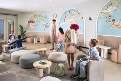 Emirates Airlines is preparing to receive 3,500 children traveling alone during the summer