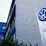 Volkswagen sticks to its rescue plan; management rules out factory closures despite pressure