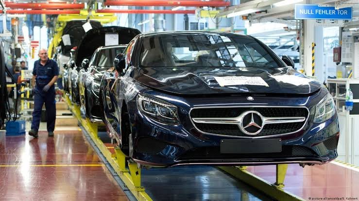 Mercedes in the eye of the storm: Widespread labor protests in Germany after bonuses are suspended