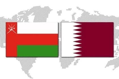 قطر وسلطنة عُمان تنسقان المواقف لاحتواء التوترات ودعم استقرار المنطقة
