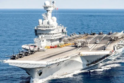 Macron: France maintains its mine-countermeasures capabilities in the Strait of Hormuz and returns the aircraft carrier Charles de Gaulle to Toulon
