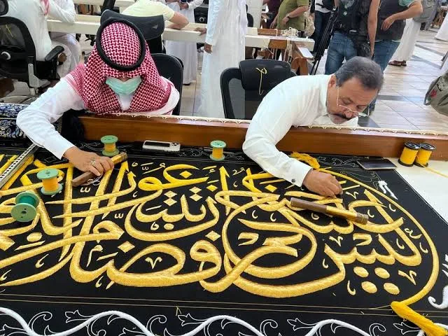 Inside the Kaaba cover complex... a meticulous journey spanning more than 300 hours to complete the sacred cloth