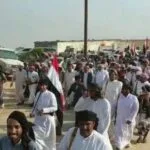 Angry protests in Al-Mahra reject the release of Houthi leaders and arms dealers