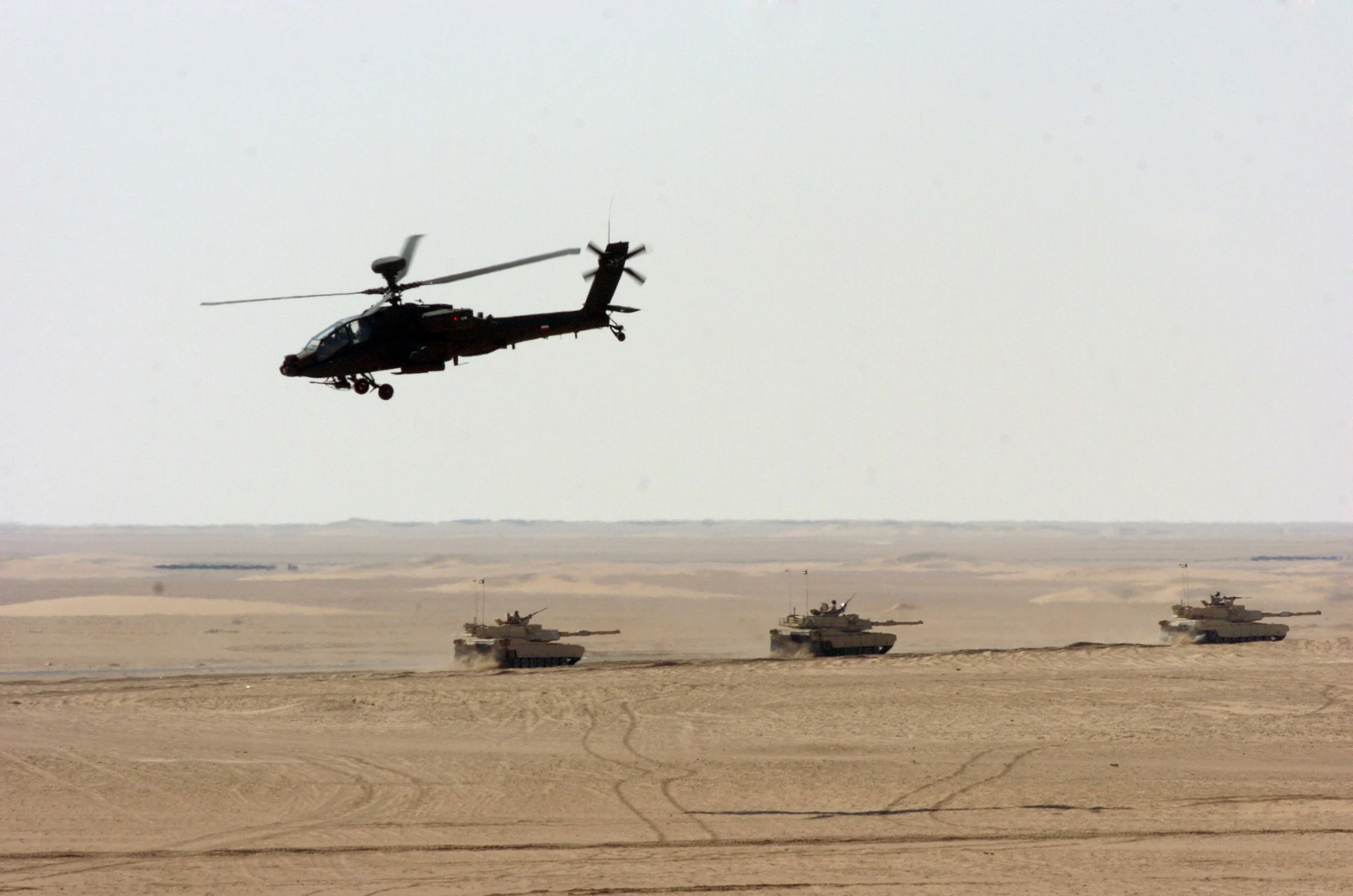 Kuwaiti Ministry of Defense: A worker was killed and a building belonging to a Chinese company was damaged as a result of Iranian aggression in the north of the country