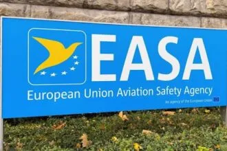 The European Aviation Safety Agency warns against crossing Iranian airspace until August 31