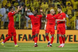 مباراة شباب الأهلي والوصل في الدوري