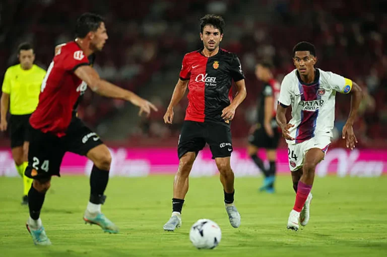 Real Mallorca defeats Paris Saint-Germain 3-0 in a friendly match