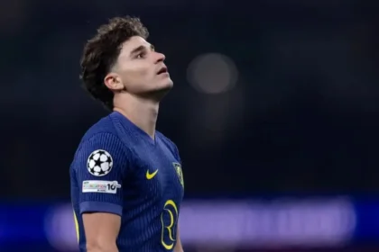 "الأمر حُسم".. سيميوني يوضح موقف ألفاريز من الرحيل عن أتلتيكو مدريد
