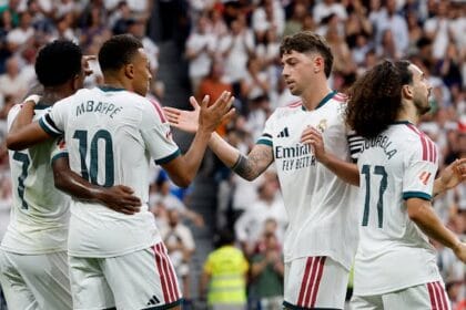 Real Madrid thrash Malaga 4-1 and continue their strong start in La Liga