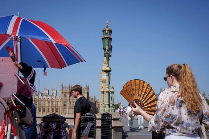 UK Braces for Fifth Heatwave as Temperatures Set to Hit 36°C Amid Wildfire Warnings