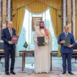 "الغارديان": هجمات الحوثي الاختبار الأول لاتفاق السعودية وتركيا وباكستان