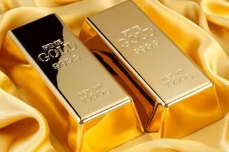 Gold surpasses $4,200 an ounce amid optimism over a potential agreement to reopen the Strait of Hormuz