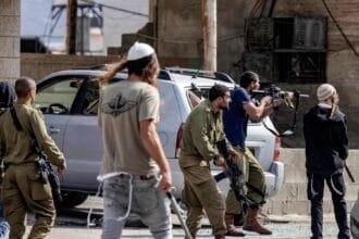 إسبانيا تندد بتصعيد المستوطنين ضد عائلات فلسطينية في قصرة
