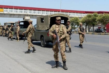 حصيلة ثقيلة لعمليات الأمن في باكستان: مقتل ضابط و7 إرهابيين في هانغو