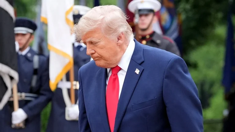 Trump warns of a migrant invasion similar to the Ceuta crisis ahead of the midterm elections