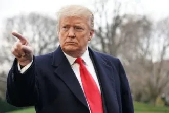 Trump's new strategy against Iran: A potential land blockade and military options to hasten the regime's downfall
