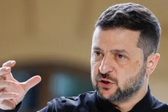 Zelensky warns: Ukrainians' lives depend on Western support amid a severe shortage of air defense
