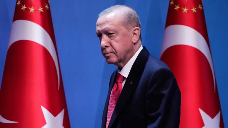 Erdogan signs law granting conditional amnesty to thousands of Kurdish fighters