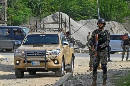 A prominent cleric from the Jamiat Ulema-e-Islam (JUI-F) was shot dead in South Waziristan