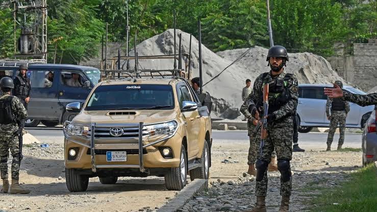 A prominent cleric from the Jamiat Ulema-e-Islam (JUI-F) was shot dead in South Waziristan