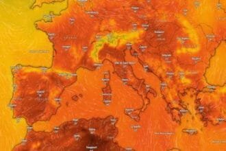 Europe's heatwave traps millions... Air conditioning goes from a luxury to a life-saving necessity