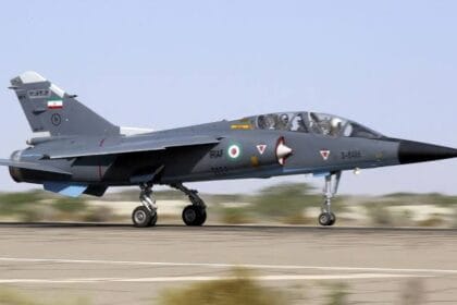 إيران تطالب قطر بالكشف عن مصير 3 طيارين وسط تصاعد الخلافات