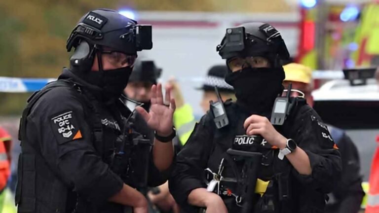 Washington arrests director of British charity on charges of funding Hamas and conspiring to provide material support