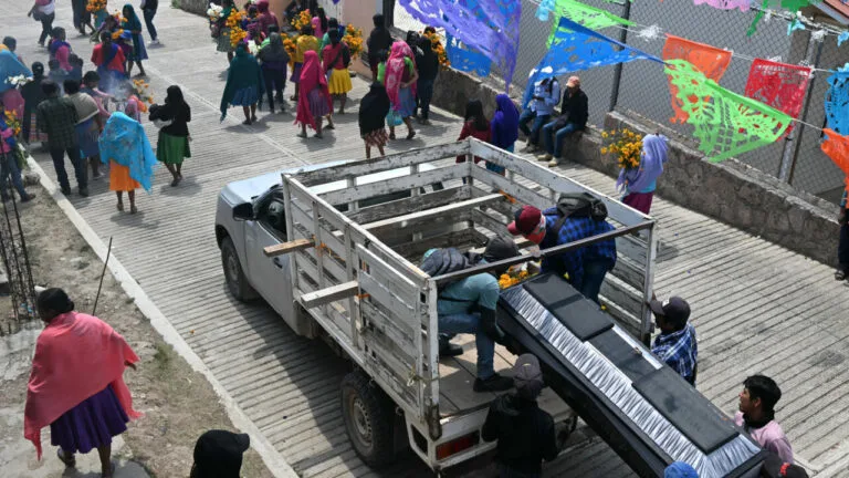The Bridge of Horror in Mexico: Hanging Bodies Shock Zacatecas Residents and Expose Gang Conflict