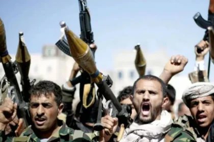 The Houthis announce the targeting of a Saudi oil ship near Yanbu and an international naval coalition to confront the threats