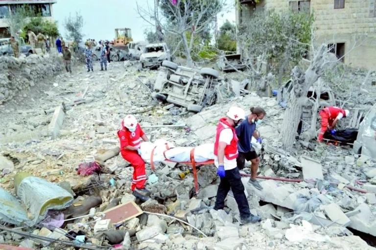 حصيلة العدوان على لبنان تتجاوز 4 آلاف شهيد و12 ألف جريح