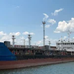 The drone war intensifies: Russia bombs the port of Ismail and Ukraine targets oil facilities