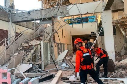 Indonesia earthquake raises tsunami fears; authorities lift warning after strong tremor near Flores