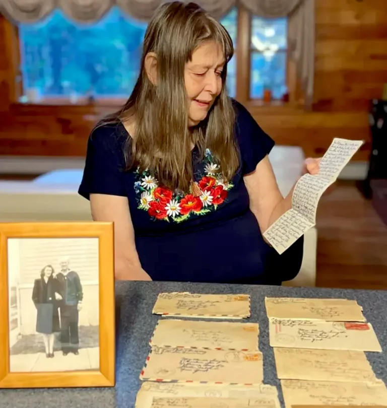 A box of secrets reveals 300 love letters from World War II