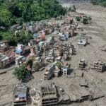 Nepal faces a humanitarian disaster: 734 dead and thousands missing due to floods