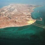 Environmental disaster on Iran's Qeshm Island: Oil pollution invades protected mangrove forests