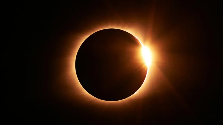 A total solar eclipse threatens energy production in Europe